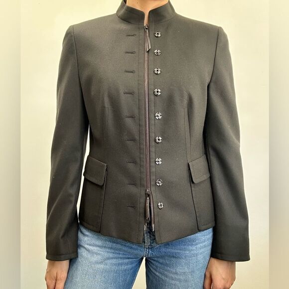 Akris Punto 100% Wool Black Blazer Snap Front Detail High neck Size 8 - Picture 5 of 14